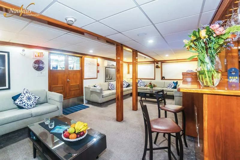 Salon and bar aboard the Nautilus Explorer liveaboard